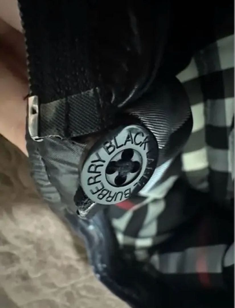 BURBERRYBLACKLABEL ダウンジャケット