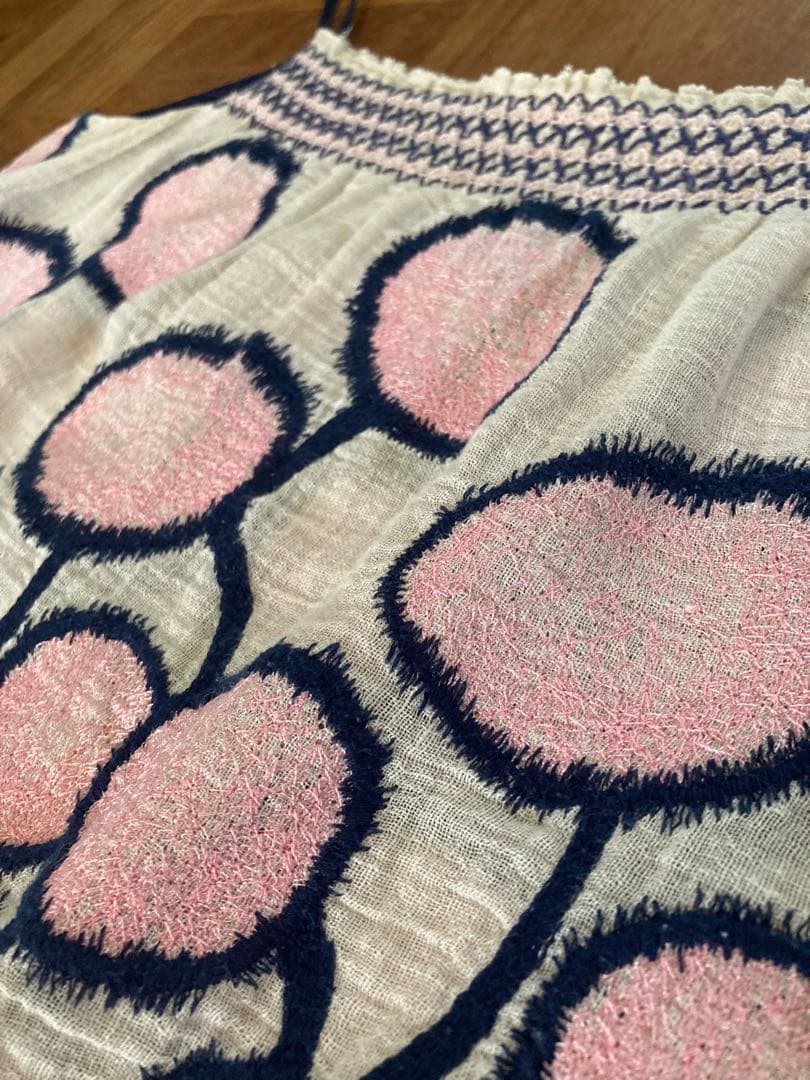 みなペルホネン　刺繍キャミソール