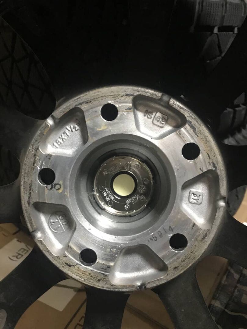 深溝　美品　235/55R18 スタッドレス　ハリアー　RAV4　4本セット