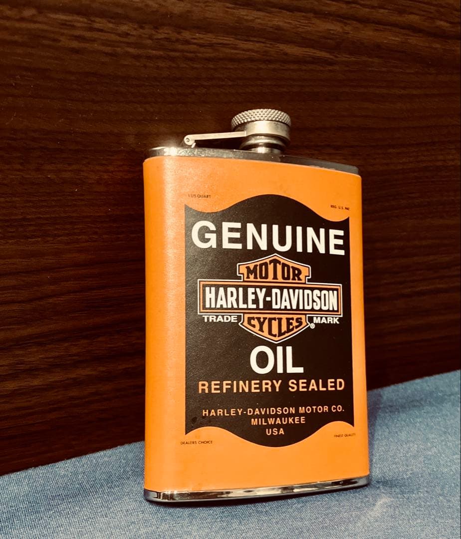 ハーレーダビットソン オイル缶デザイン スキットル & ショットグラス