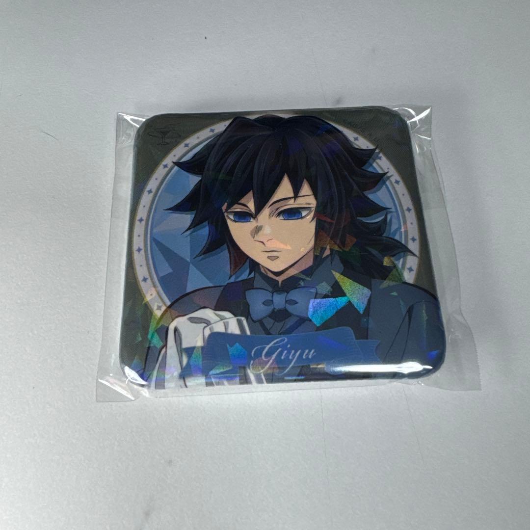 鬼滅の刃 モクテルバー ロトくじ　第1弾　冨岡義勇　グリッター缶バッジ　新作　②