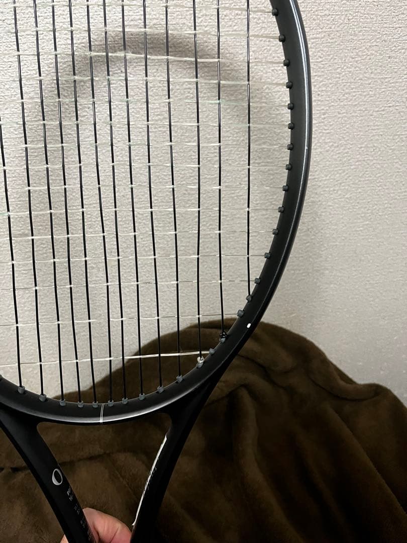 RF01PRO フェデラー　ラケット