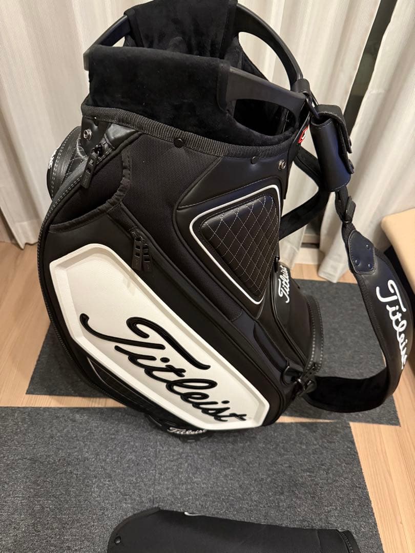 Titleist ツアーキャディバッグ　タイトリスト