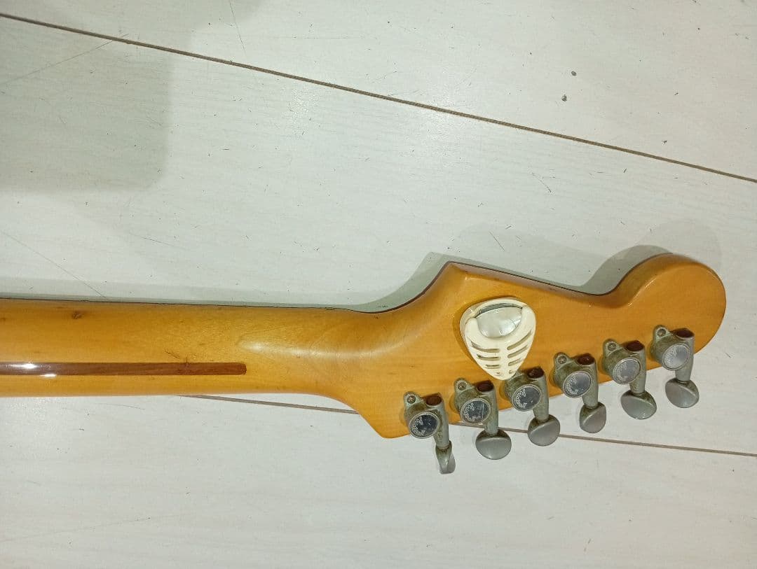 アリアプロST600 80年製 サドウスキートーキョーピックアップ