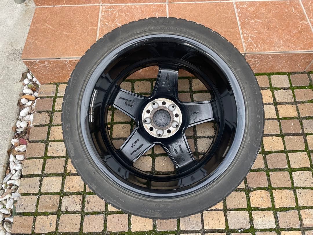 超美品　AMG純正18インチアルミスタッドレスタイヤ４本セット