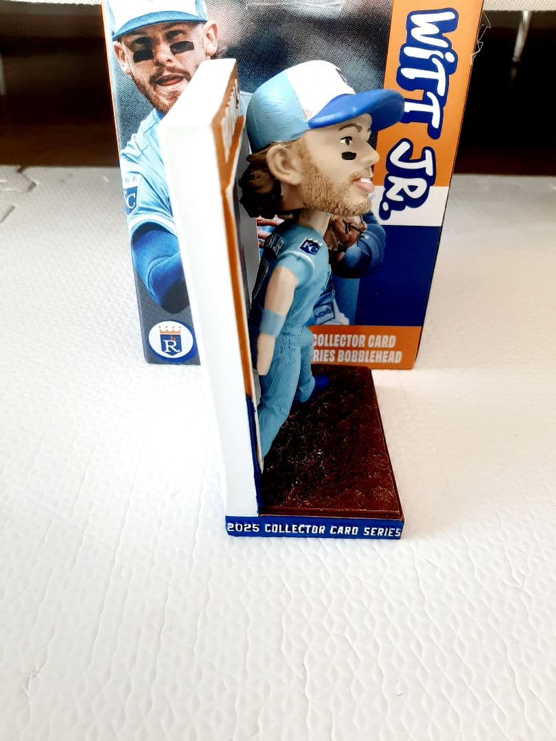 ボブルヘッド　ボビー・ウィットJr. ロイヤルズ　球場配布　mlb　非売品