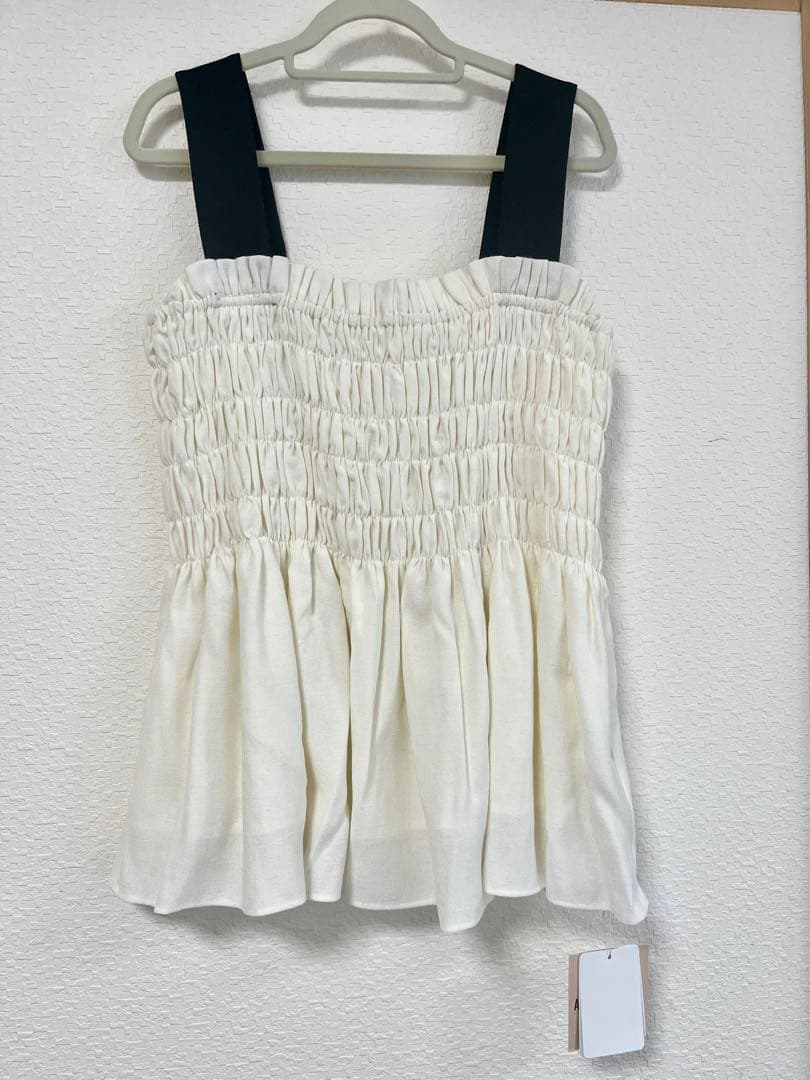 アプワイザーリッシェ　シャーリングベアキャミトップス　白　Sサイズ