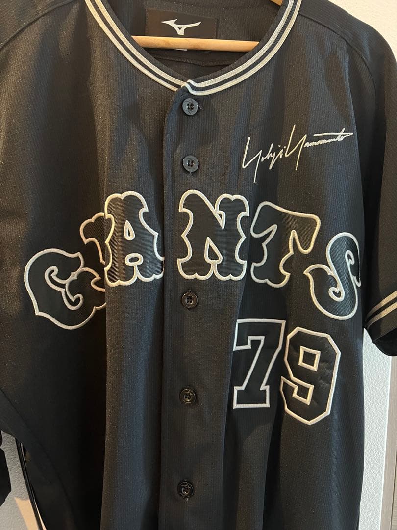 【亀井選手】Yohji Yamamoto×ジャイアンツユニフォーム　貴重です