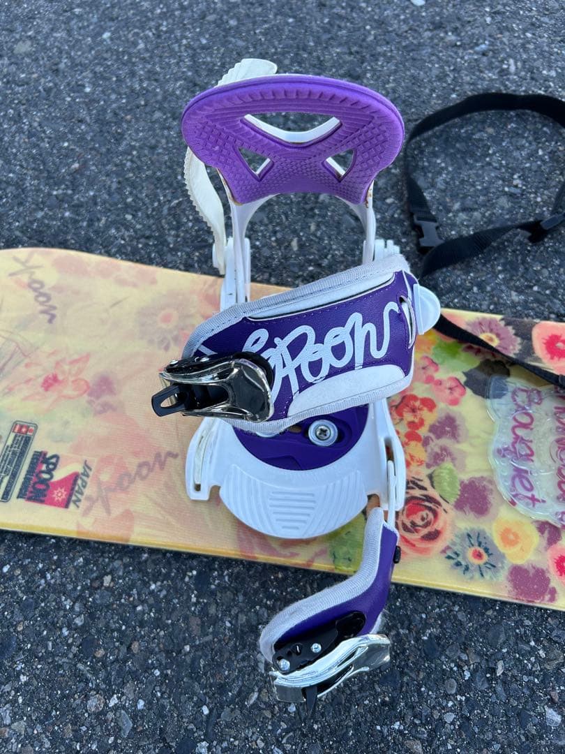 値下げ‼︎ジュニア　スノーボードウェア120㎝　ボード　ビンディング　3点セット‼︎