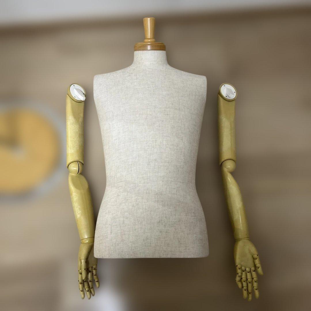 メンズ布製トルソー　マネキン 男性　高さ調整可能　金属スタンド付き