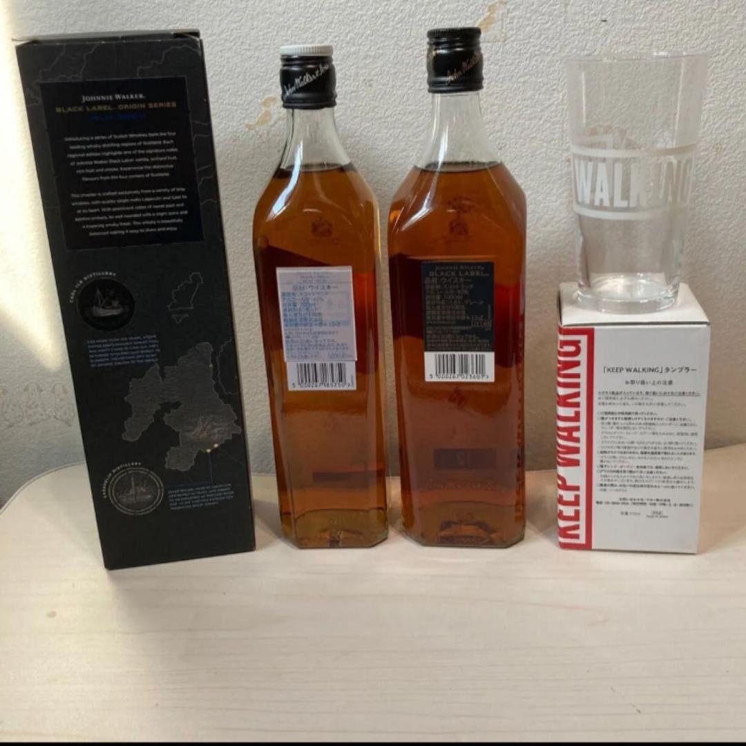 ジョニーウォーカーブラックラベル12年 2本セット（グラス付き）