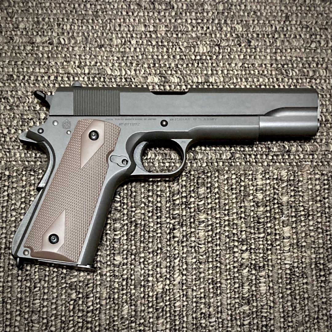 東京マルイ M1911A1 ガバメント(ガスブロ/ 18歳以上) グリップ変更