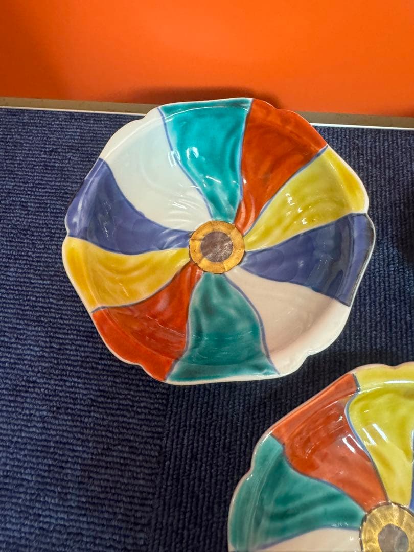 1979 九谷焼 上出長右衛門窯 紙風船 花形皿 3客
