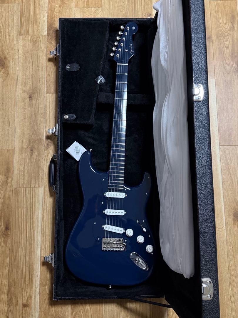 ［限定］Fender Japan HYPEBEAST STRATOCASTER®
