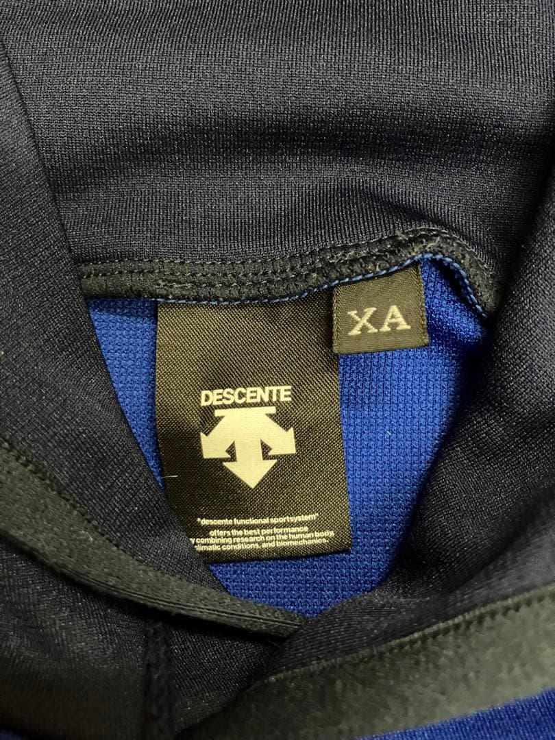 横浜Denaベイスターズ　プロコレクション　オーセンティック　半袖　パーカー