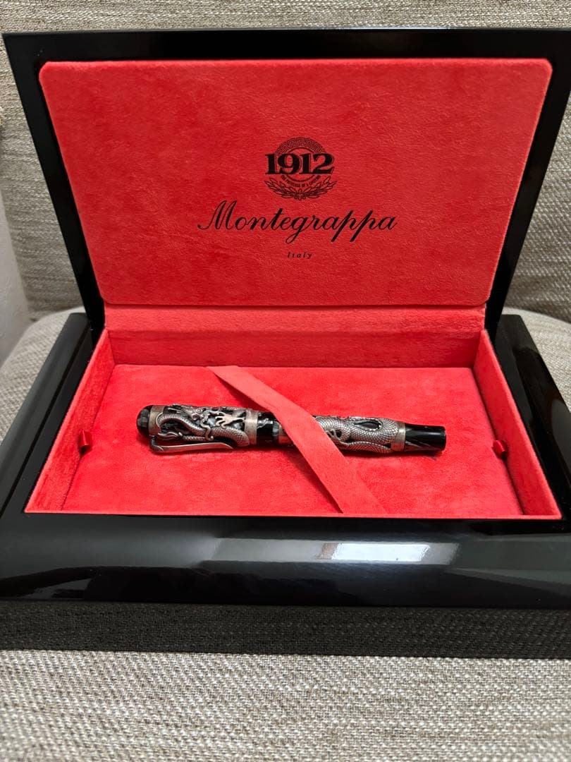 Montegrappa The Dragon 万年筆　モンテグラッパ ドラゴン