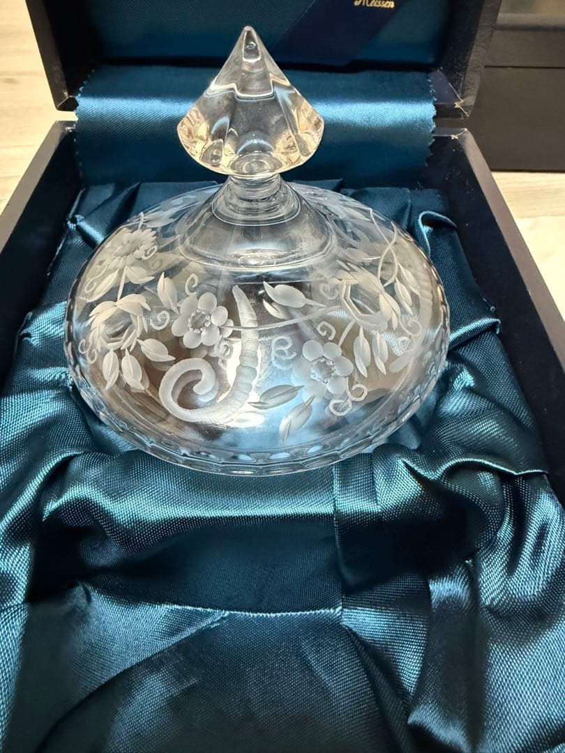 マイセン　花柄エッチングクリスタル　グラス