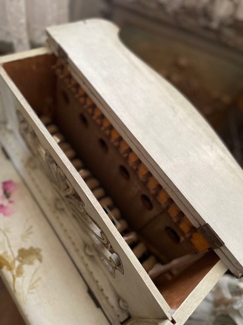 フランスアンティーク家具 ♡アール・ヌーヴォー トイピアノ♡