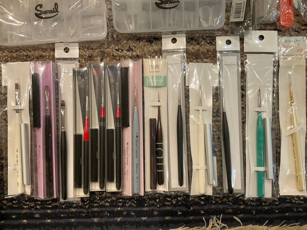 ネイルブラシ モアクチュール tati プレスト￼ ハンドライト ココイスト