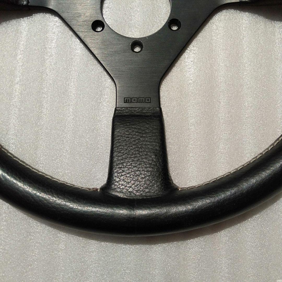 momoステアリング V35 KBA70068（ハンドル）