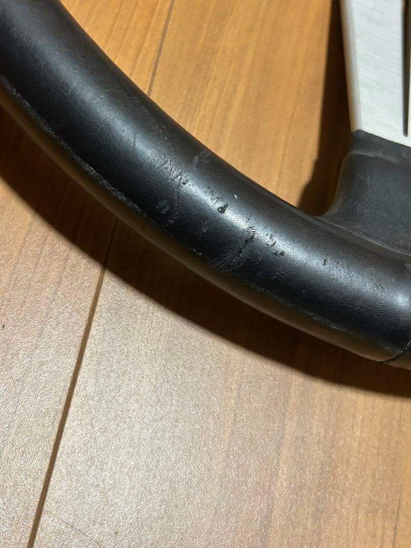 ナルディ　クラシック　ステアリングハンドル　当時物　刻印あり　黒　レザー 38