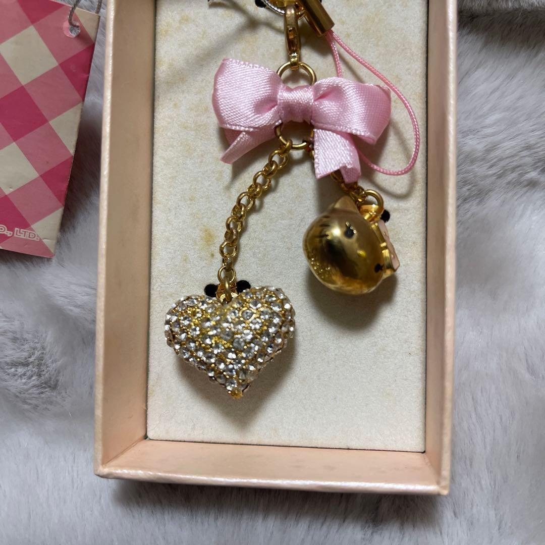 【希少・レア】ハローキティ/vivitix/黒崎えり子/ストラップ/ハート