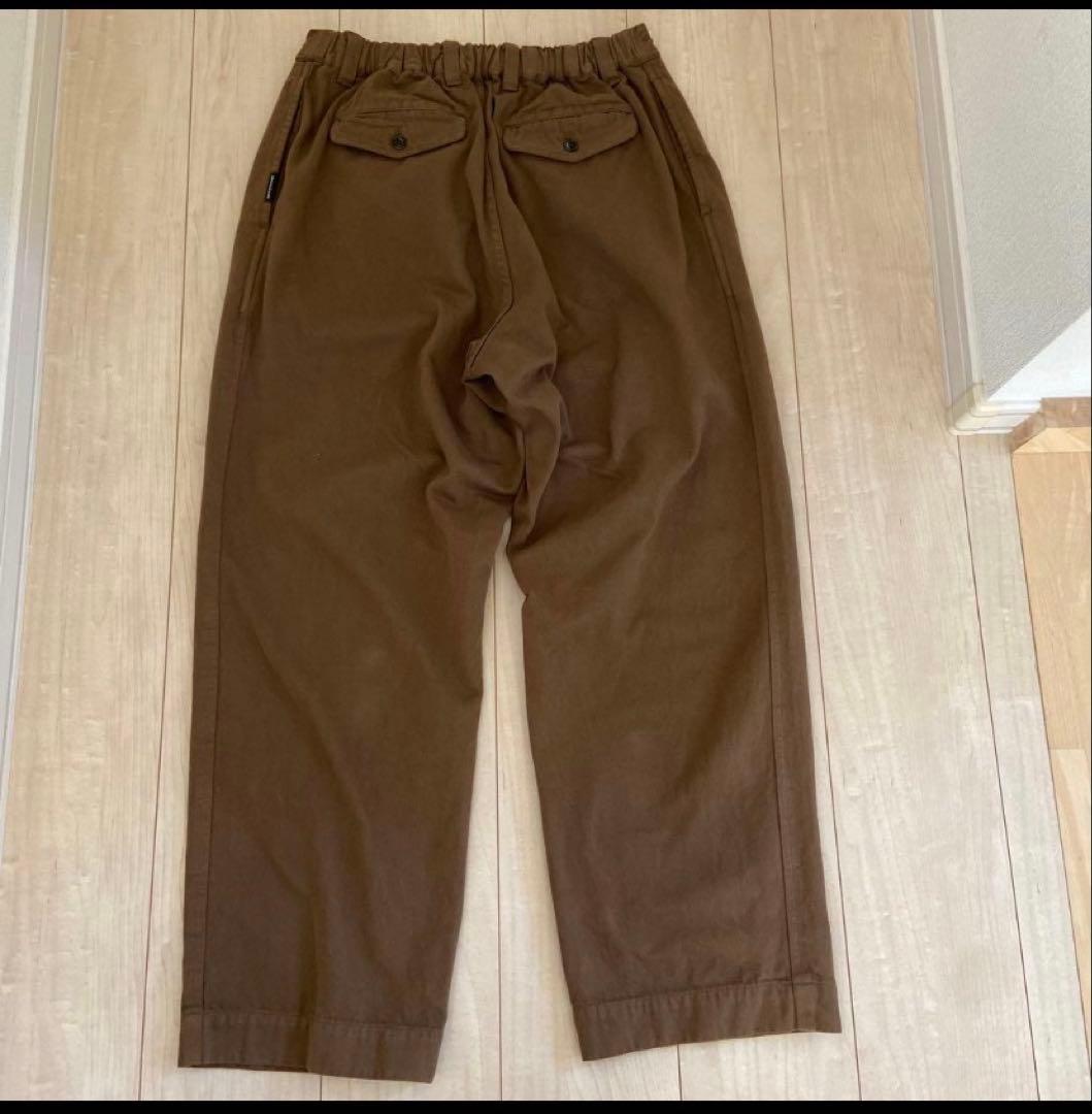 nest Robe upcyclelino BASICチノ2タックパンツ