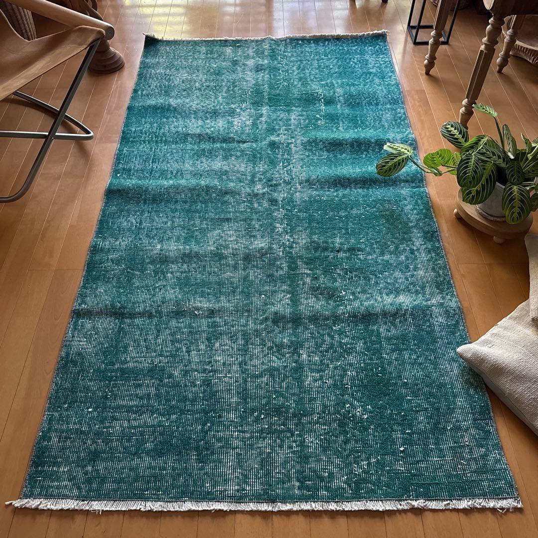 102.5×190 深みあるグリーン　ワンカラーラグ　トルコヴィンテージラグ