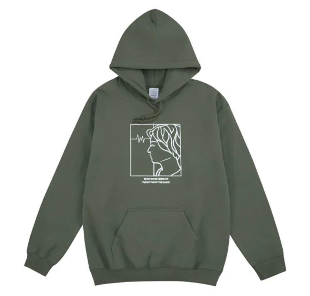 和田颯　パーカー　フーディ　Mサイズ