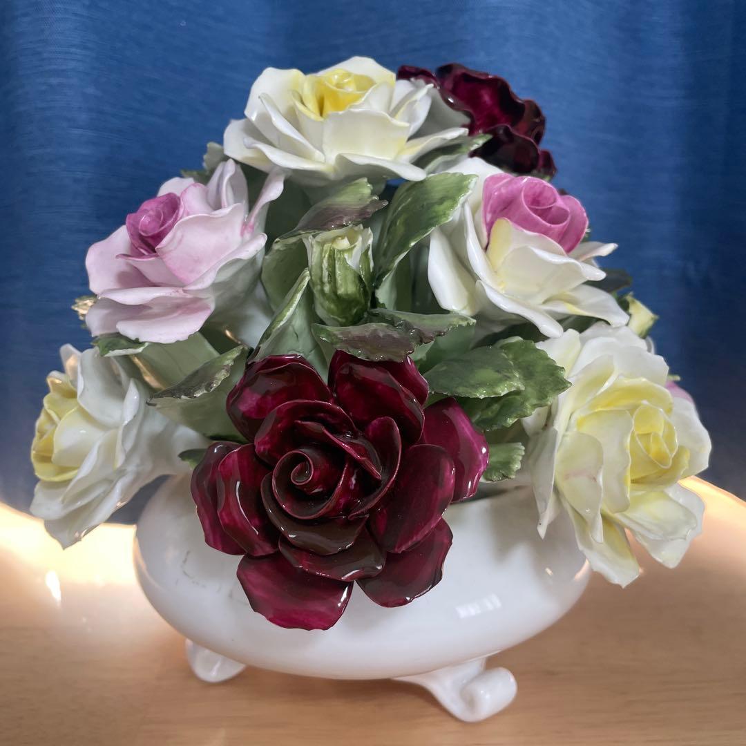ロイヤルドルトン　陶器のバラ　置物　陶花　ヴィンテージ品