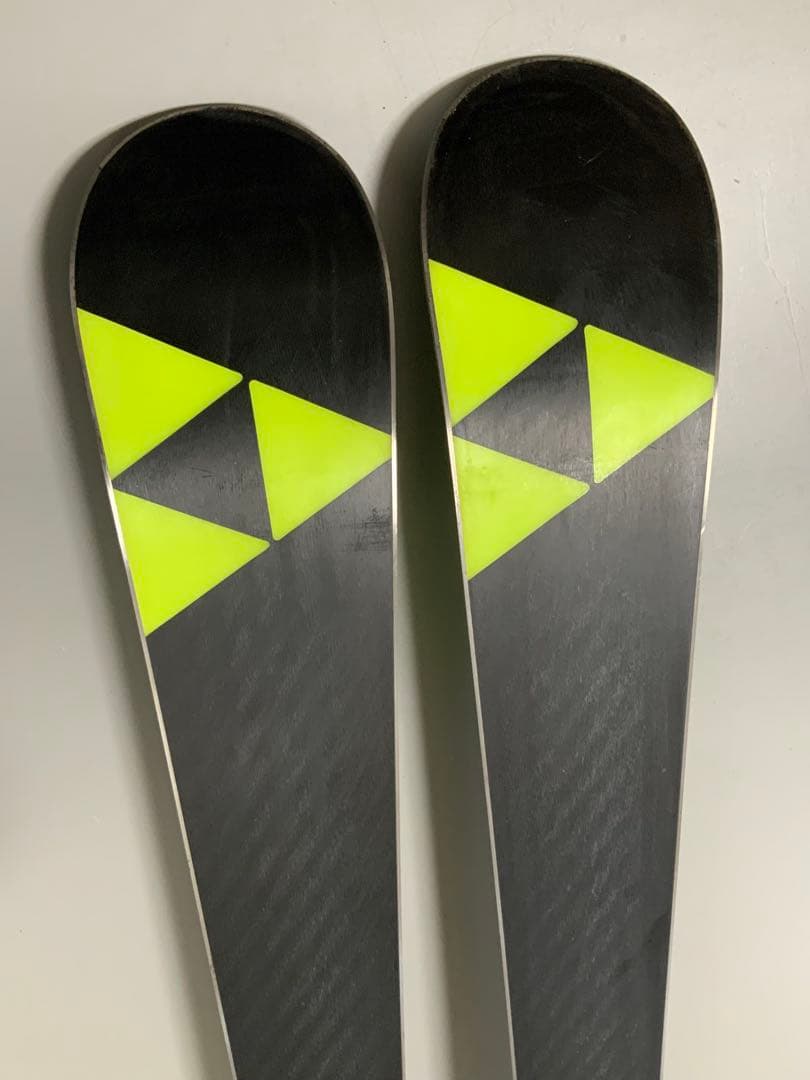 FISCHER RC4 WORLD CUP 180cm 板+ビンディング