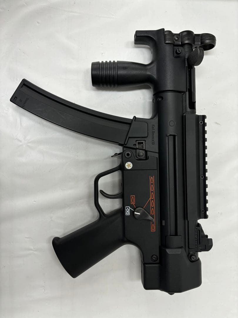 東京マルイ MP5K kal.9mm 電動ガン
