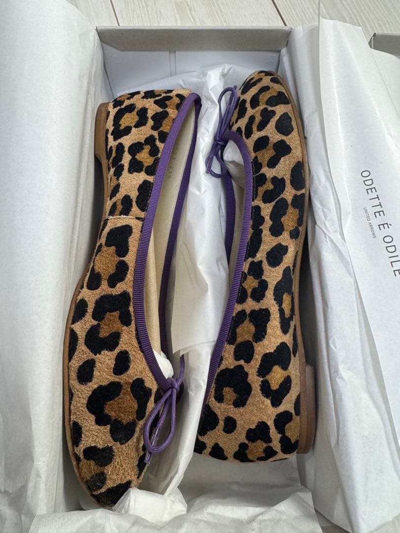 ODETTE E ODILE バレリーナ25F フラット10↓↑ 23.5cm