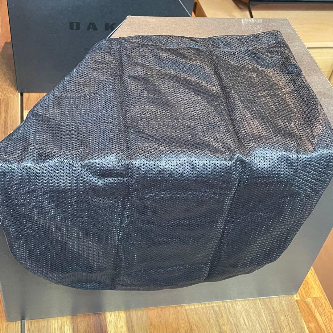 【新品・未使用】OAKLEY オークリー　MOD5 ヘルメット　Lサイズ