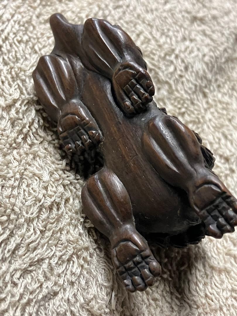 根付け　作者不明　刻印あり　獅子型　彫刻 約10cm