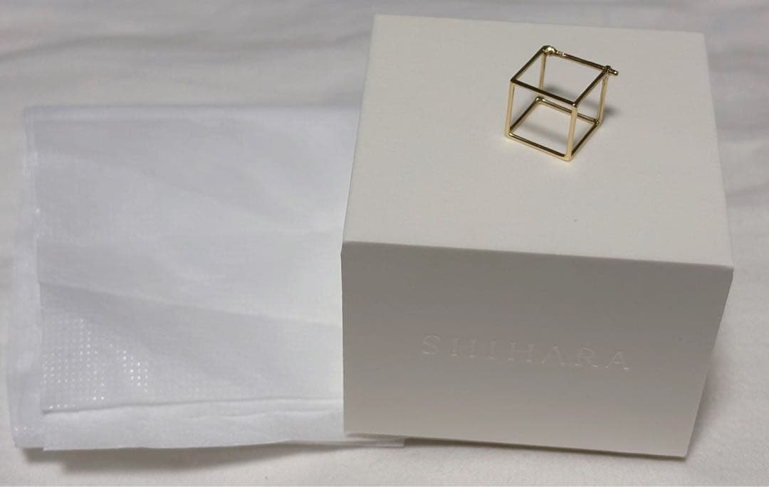 〈シハラ〉スクエアピアス10