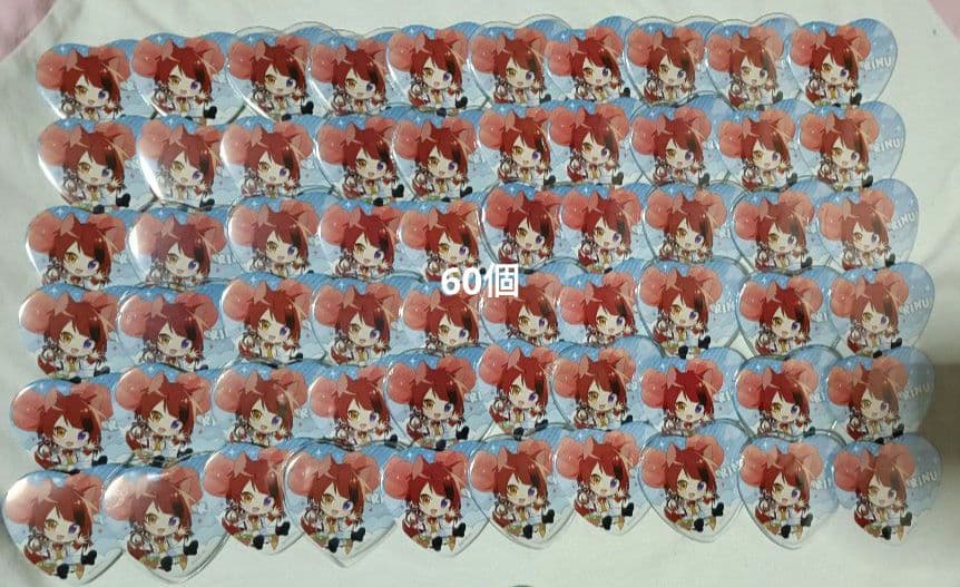 すとぷり　莉犬　缶バッチ　7周年　デフォ　ハートの缶バッチ