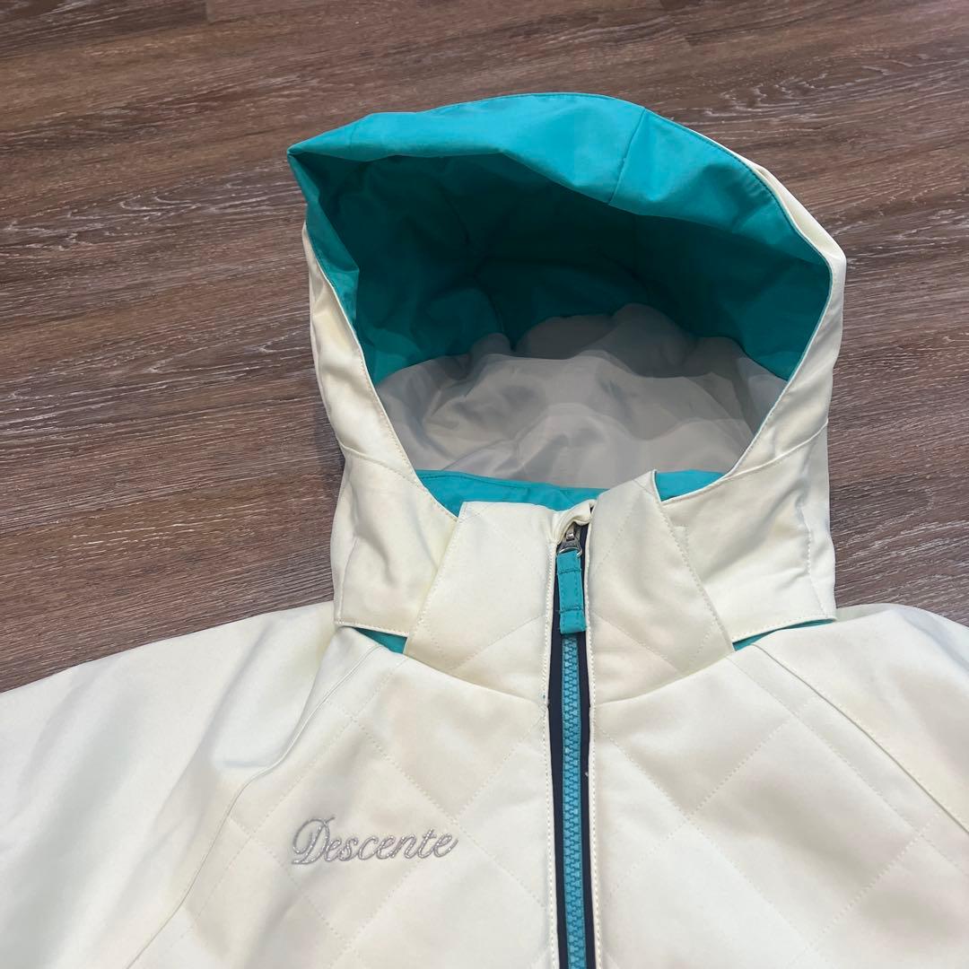 デサント美品　セットアップ　スキーウェア　150 　女の子