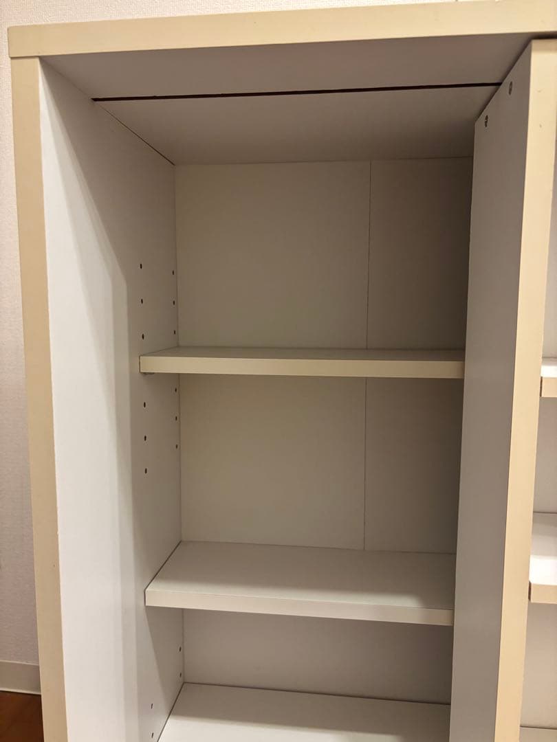 【送料と最低価格にて出品】ホワイト本棚 中型 オープンシェルフ