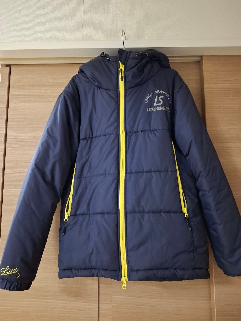 メンズ　ルースインソブラLUZ e SOMBRA　ダウン　フットサルウェア