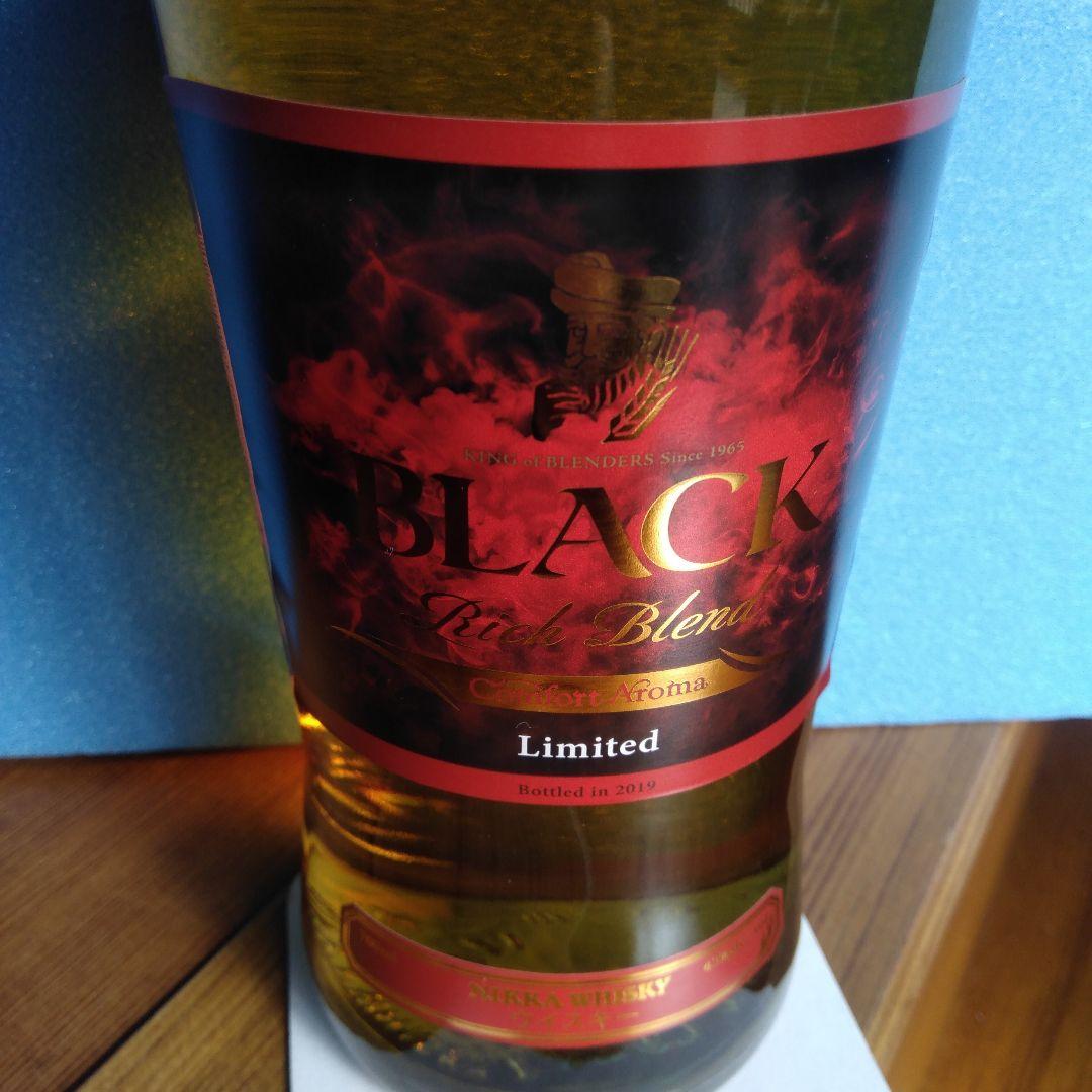 山崎シングルモルト700ml+ブラックニッカコンフォートアロマ古酒=11444円