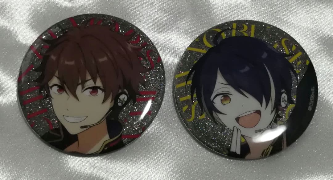 あんスタ　星型チャーム　前髪クリップ　缶バッジ　セット