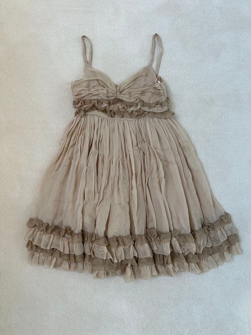 D&Gシフォン フリルキャミソール