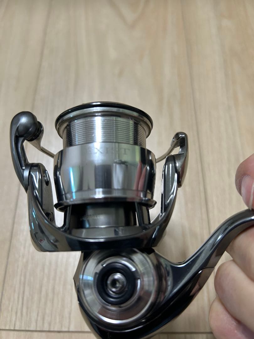 ダイワ イグジストSF 2500SS (オーバーホール済み)