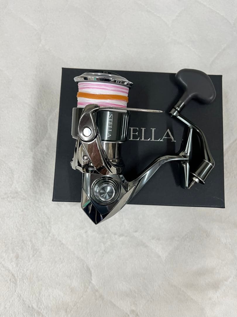 22 シマノ STELLA 4000XG リール