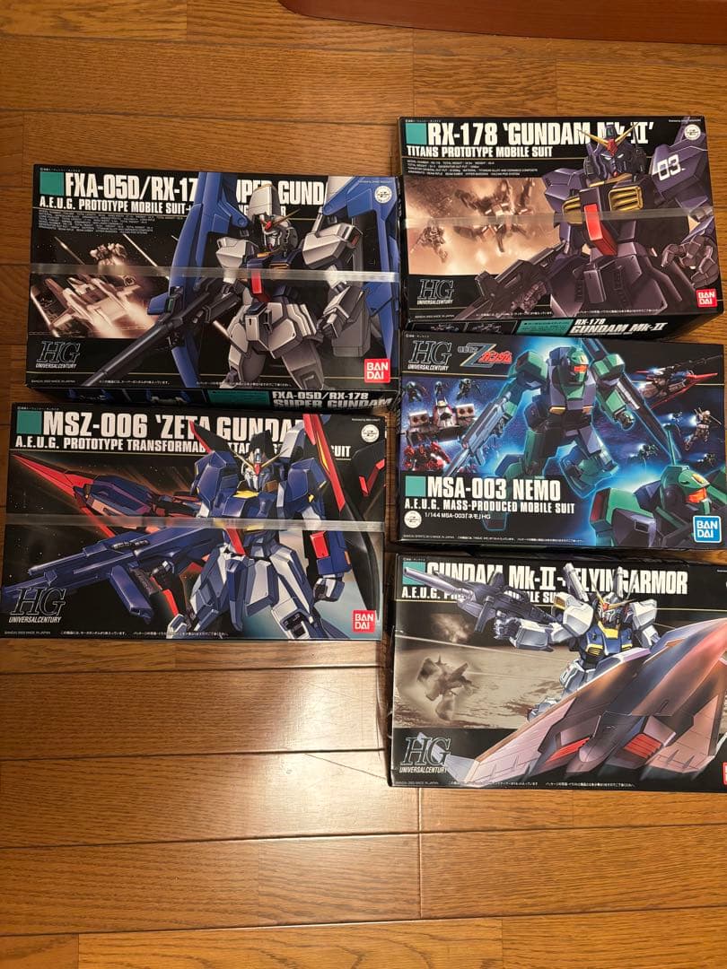 ③ HGガンダムプラモデル　5点セット