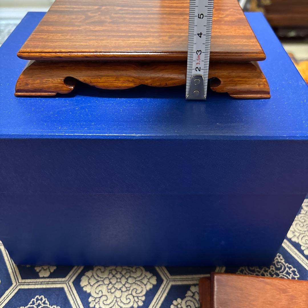 台座四点青い箱付き