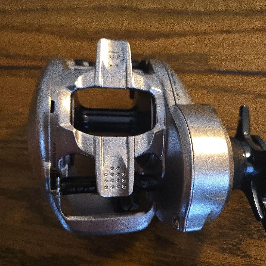 SHIMANO TranX 400HG ベイトリール