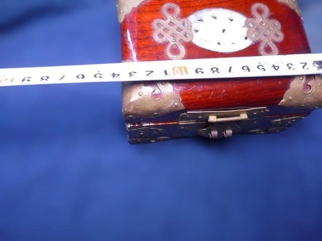 中国上海の伝統工芸　ジュエリーボックス　木製　ヴィンテージ　です