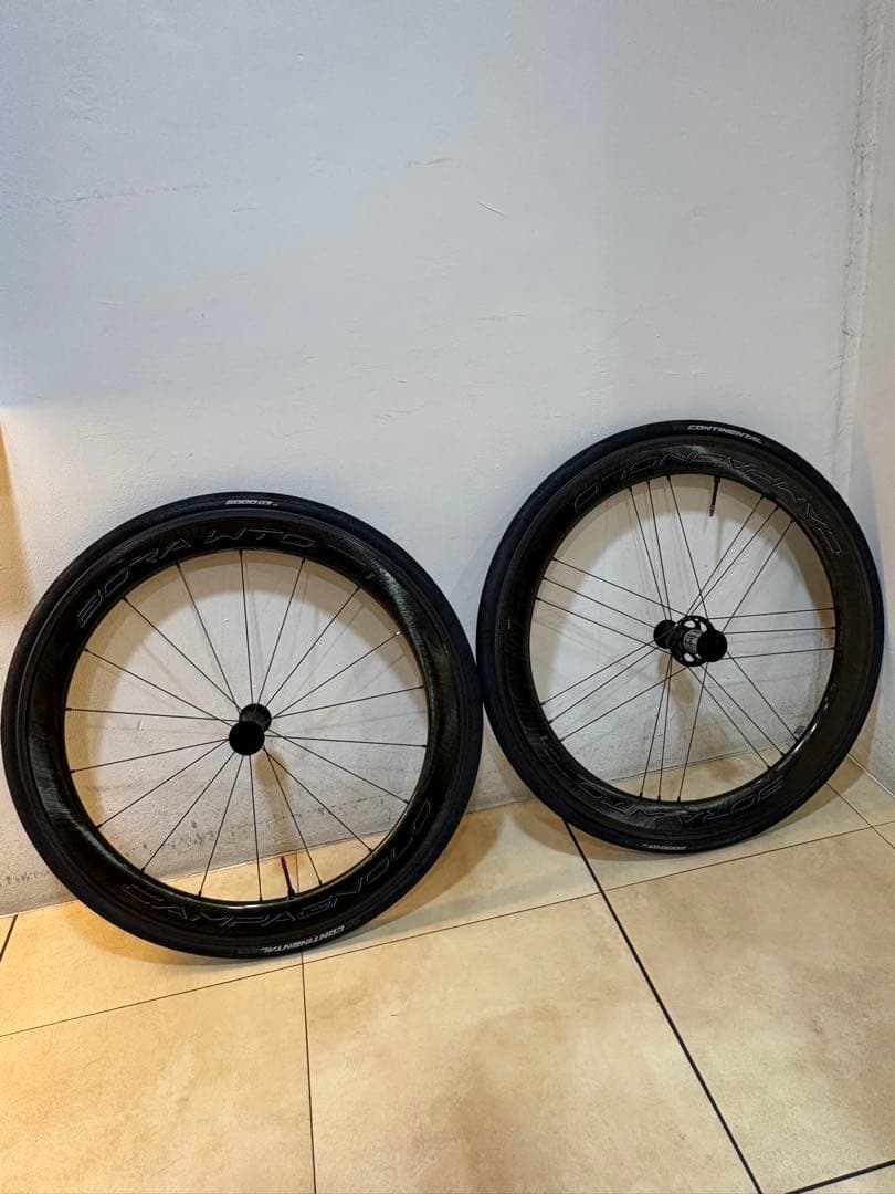 カンパニョーロBORA WTO60　ダークラベル